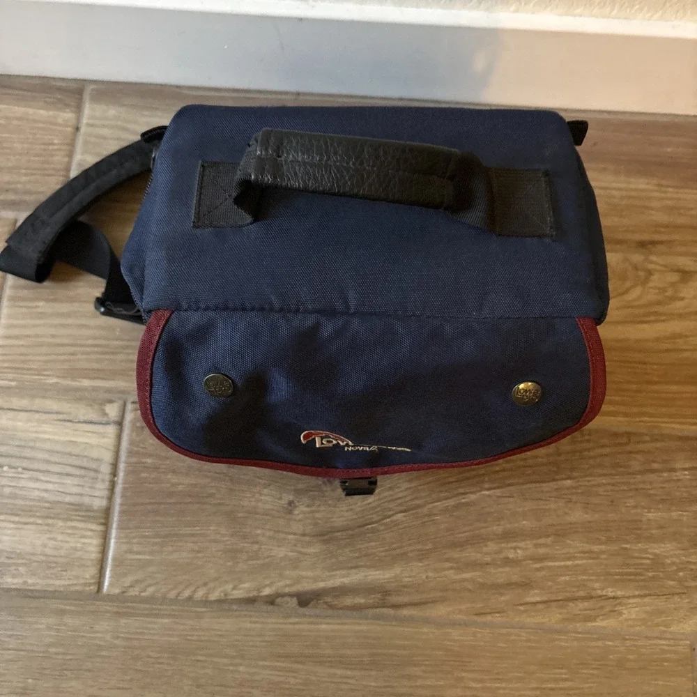 Vintage Lowepro Nova 2 Shoulder Camera Bag, Travel Photography Case, Dark Blue